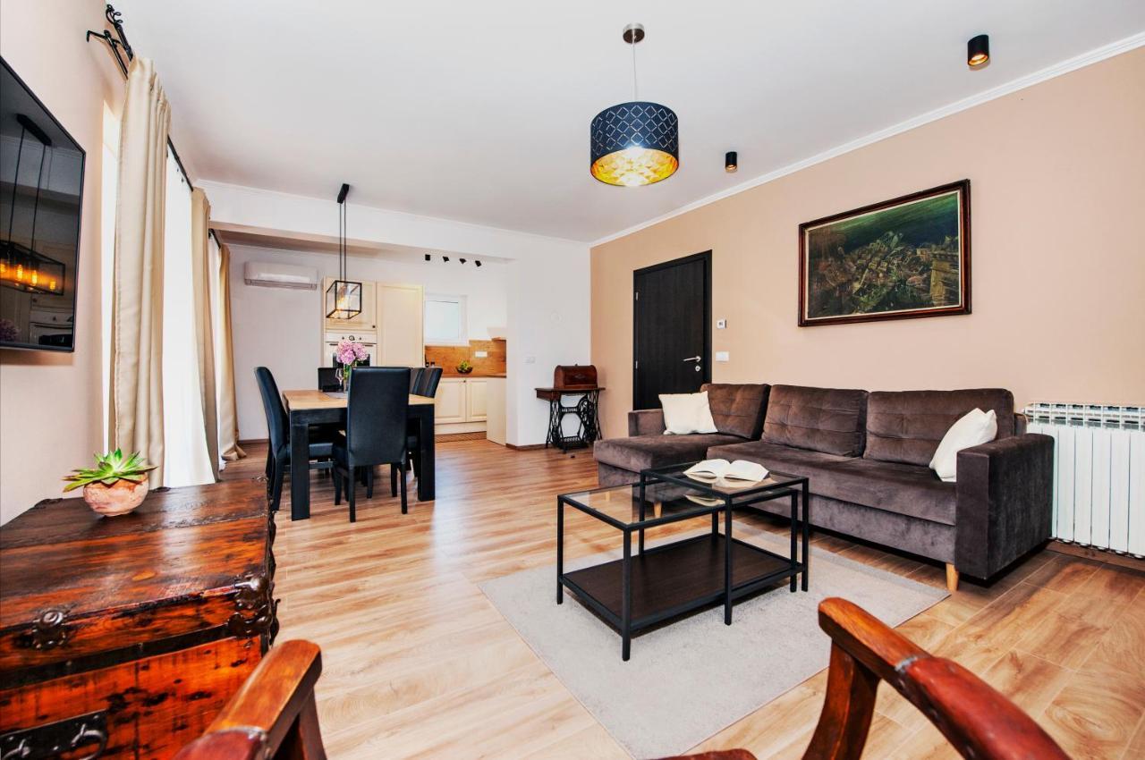 Apartment Miral Rovinjsko Selo Exterior photo