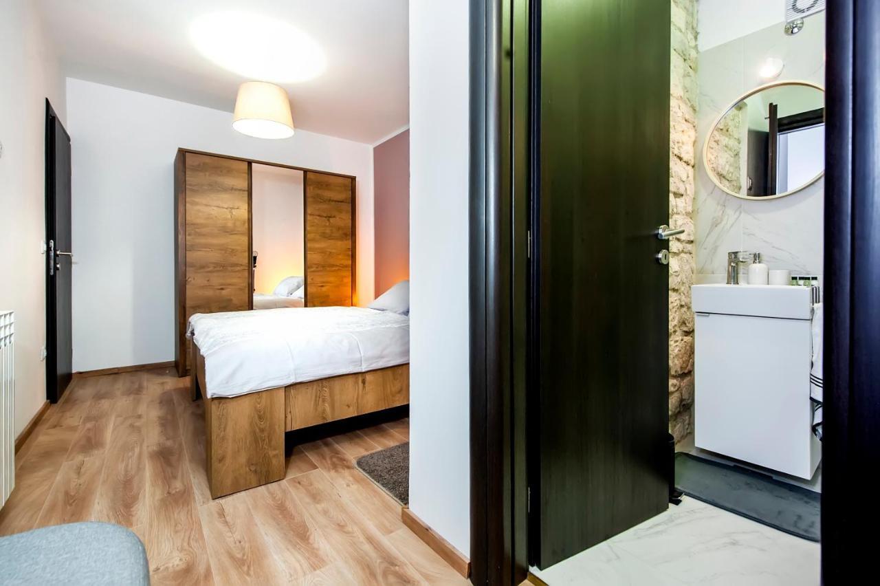 Apartment Miral Rovinjsko Selo Exterior photo